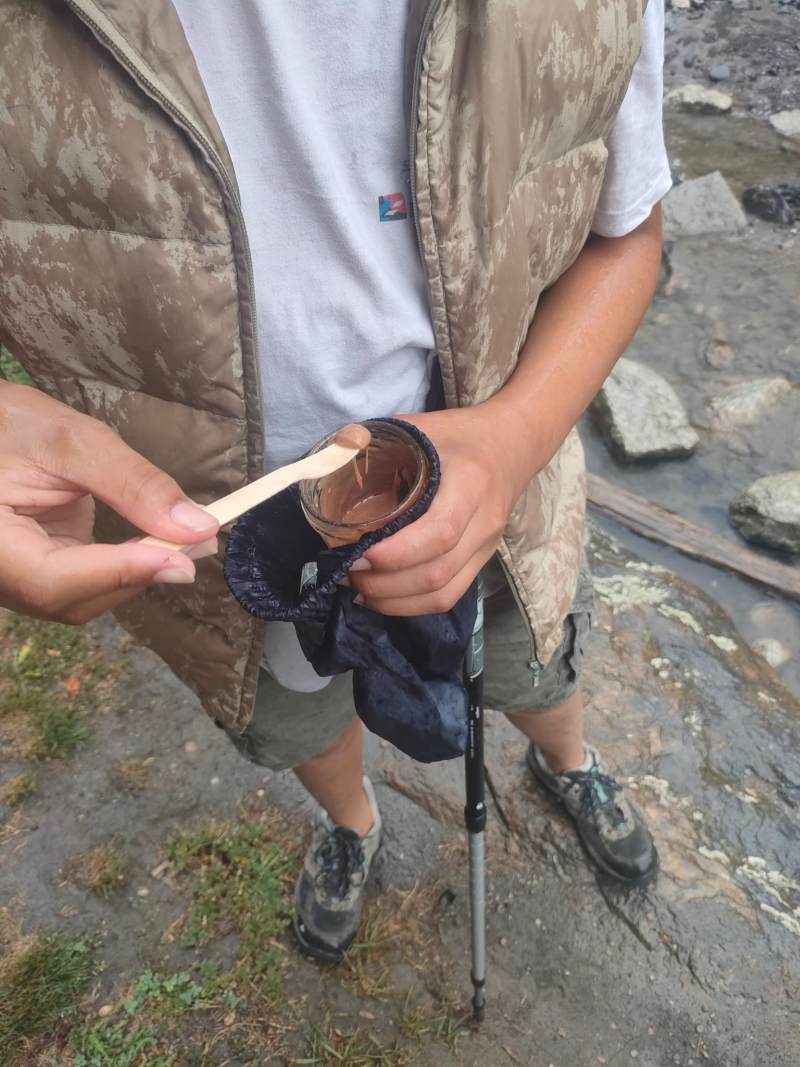 oléagineux amandes noisettes noix pour randonner — énergie naturelle pour la randonnée en montagne